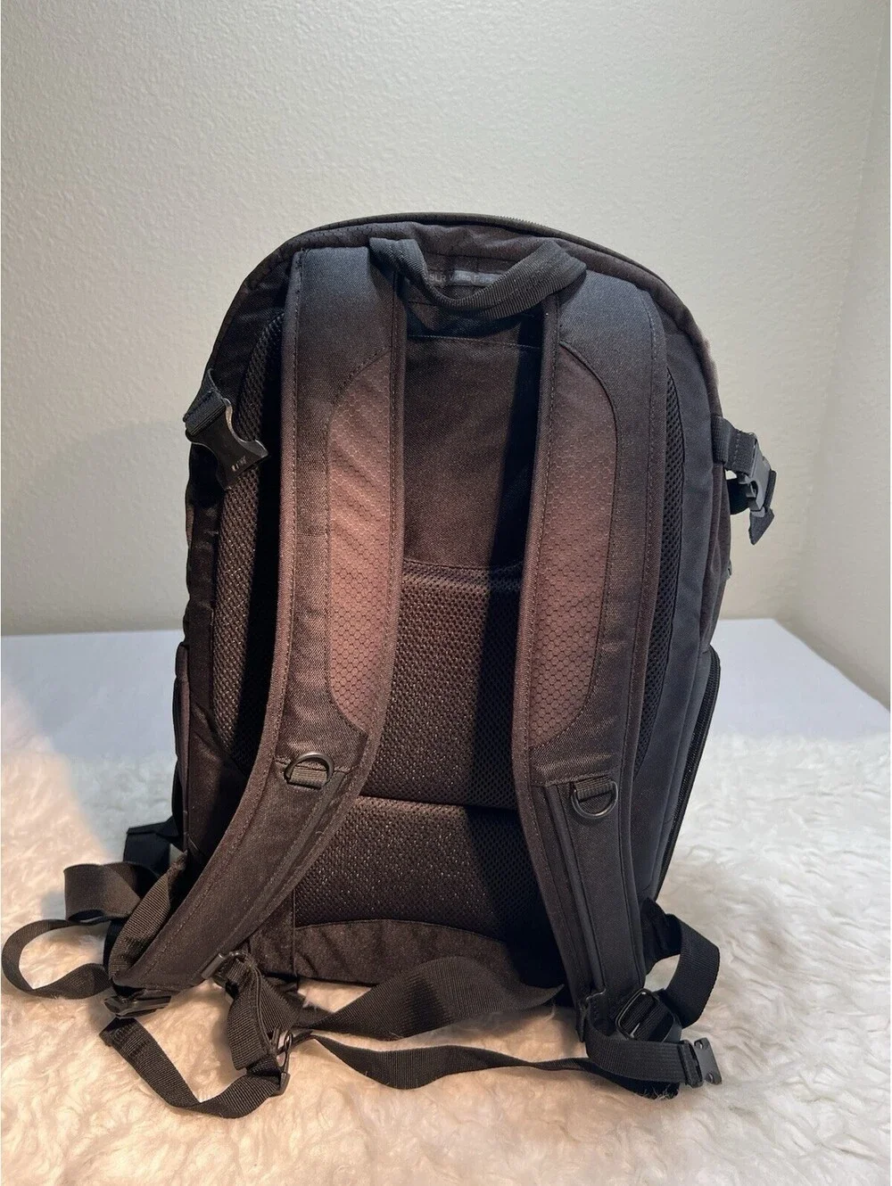 Lowepro DSLR Video Pack 250 AW Black camera backpack